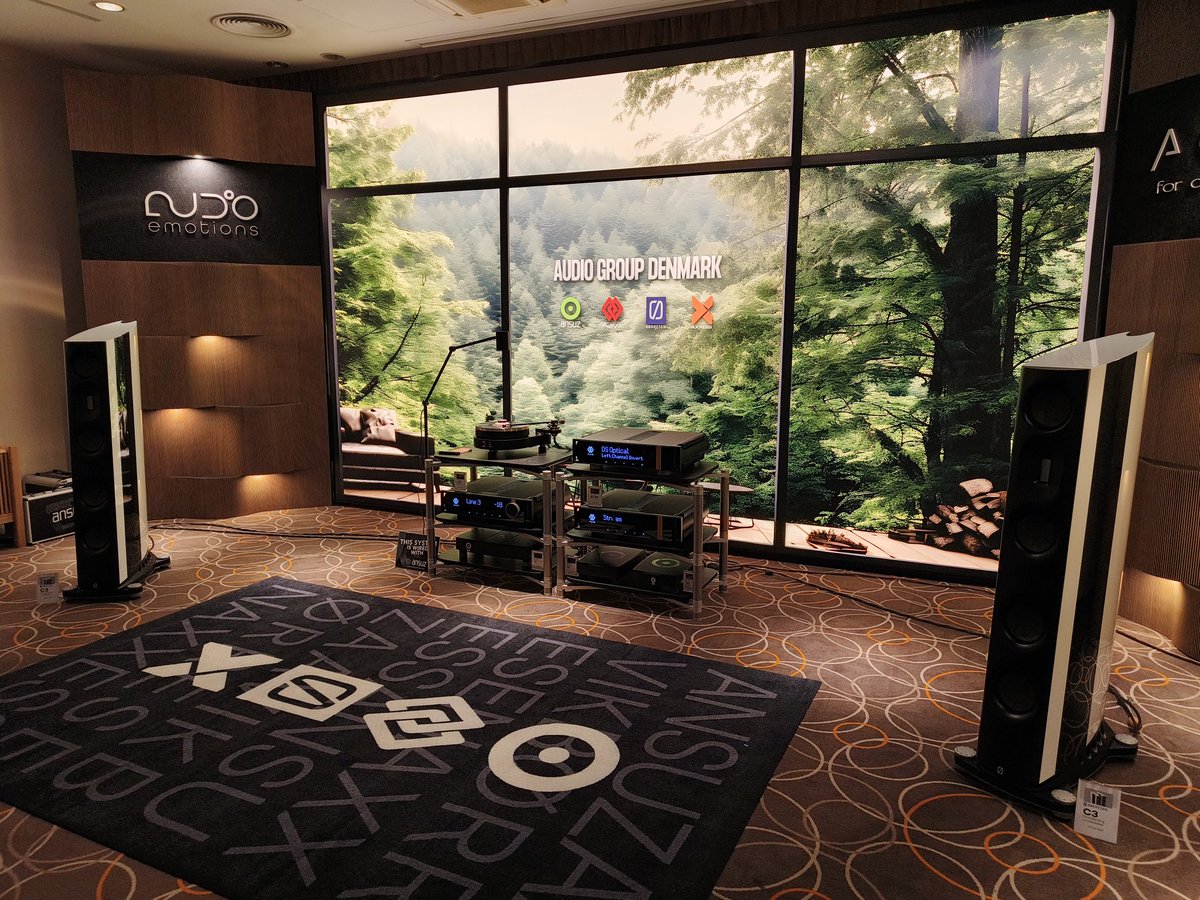 hideoPL's tweet photo. trzeci dzień #audiovideoshow 2024 przeznaczyłem na hotele Sobieski i Golden Tulip. here we go
karbonowy Borresen twardziel jak rok temu https://t.co/0XUmEy4gxh