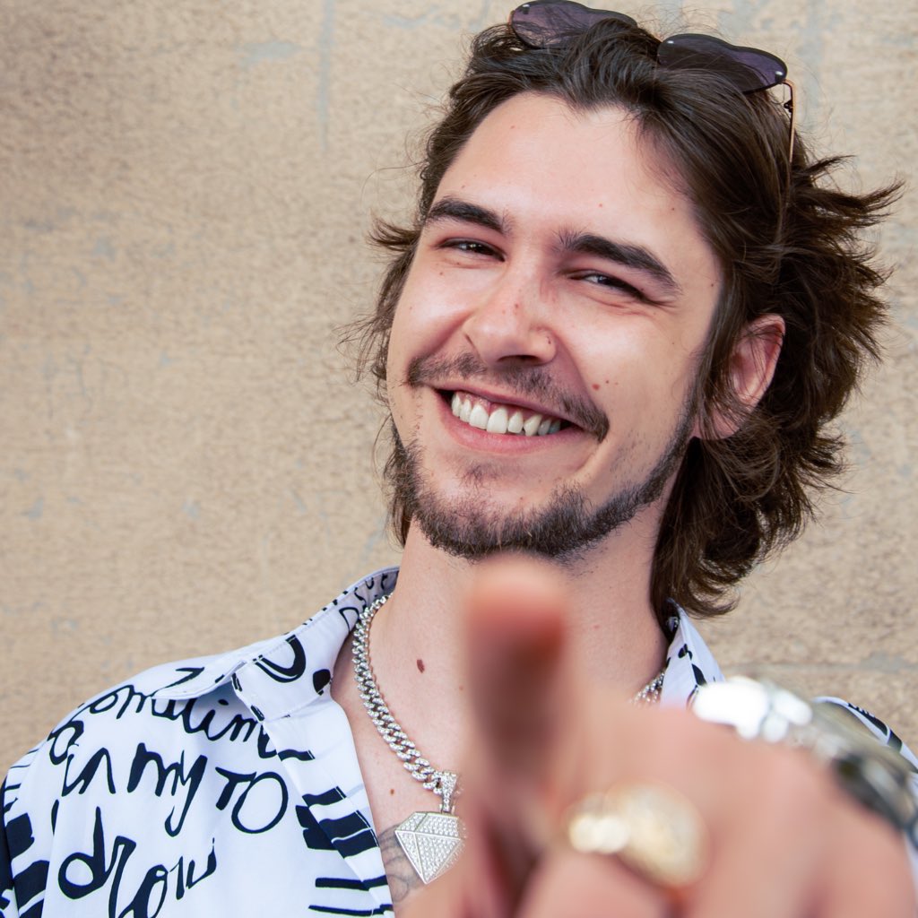 Gm beautiful ppl 🫵🧡