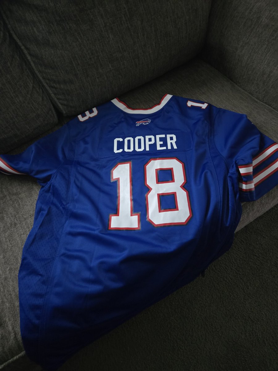 BILLNETO315's tweet image. Where else would you rather be,THAN RIGHT HERE, RIGHT NOW !
LETS GOOOOOO BUFFALO #Gamedayattire #Coooooooooop