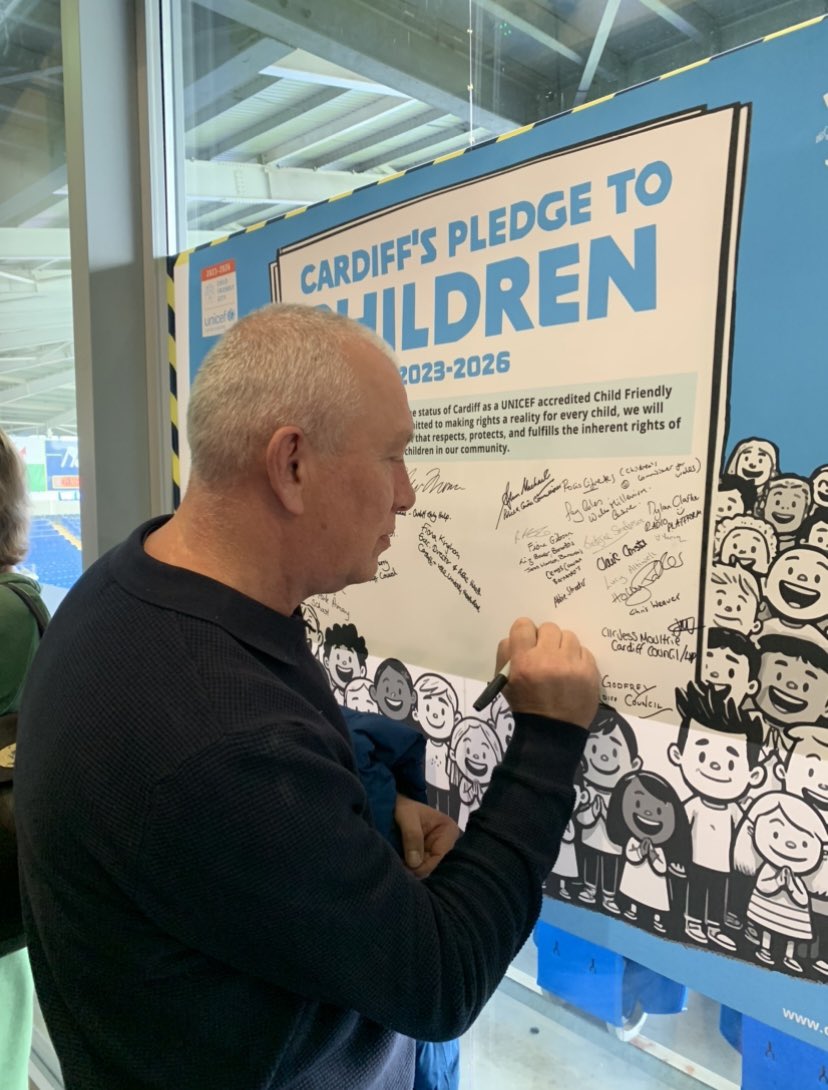 A year since Cardiff was given Child Friendly City status by UNICEF, how time flies! 

A fantastic achievement taken so seriously by my colleagues at <a href="/cardiffcouncil/">Cardiff Council</a>. 

<a href="/Merryse235/">Sarah Merry</a> put her heart and soul into this for many years and it was an amazing celebration.