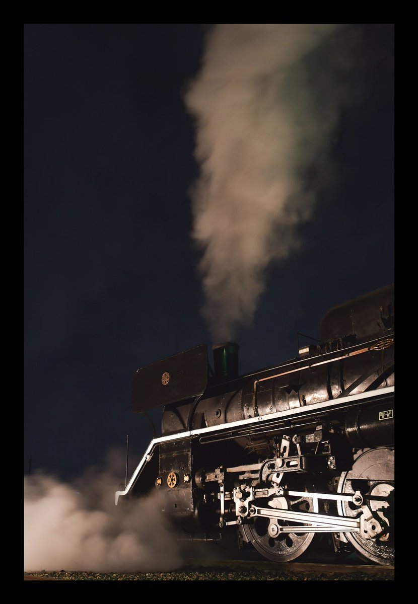 ooigawa1017's tweet photo. 2024.10.26
秩父鉄道 C58 363
後藤デフ夜間撮影会

ご縁ありまして、参加させて頂きました🙇‍♂️

ランボード白塗りと暗闇に浮かび上がるC58の凛々しさたるや。
素敵な一時を過ごさせて頂きました。

秩父鉄道様、主催者様並びに参加された皆様、お疲れ様でした。 https://t.co/TCBtPsOsRy