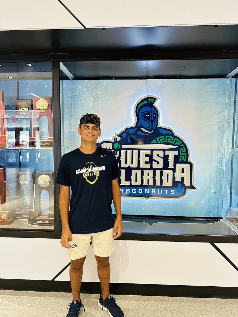 Rourke Davis (@rourkedavis17) on Twitter photo Great win yesterday, Thank you for the game day visit <a href="/CoachJ_Remsza/">Jordan Remsza</a>, It was a great experience. Great win yesterday, Thank you for the game day visit <a href="/CoachJ_Remsza/">Jordan Remsza</a>, It was a great experience.