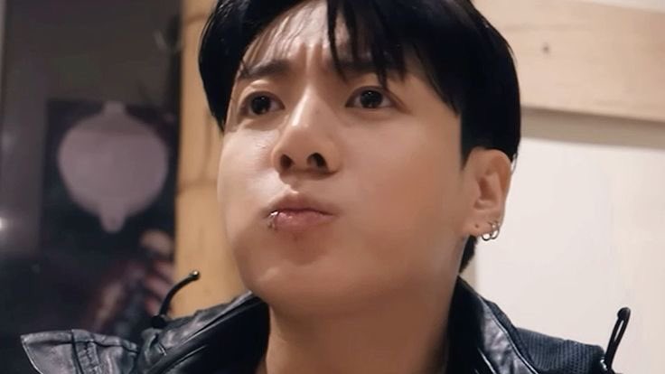 Jungkook enjoying food 🥢♡