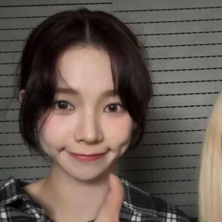hi, moots !? idk if u still remember me, pero buhay pa naman ako ..