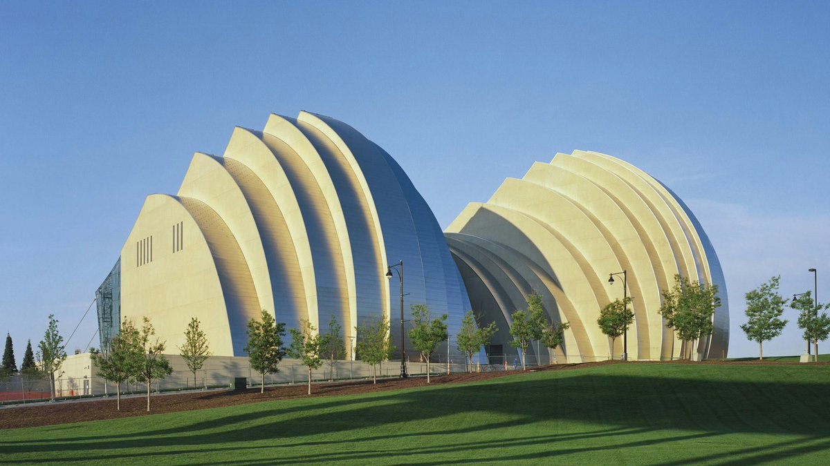 rfischgrund's tweet photo. @girdley Loved all the comments. Didn’t see this world class facility mentioned yet, Kauffman Center for the Performing Arts. Another incredible KC gem. https://t.co/dAw4MDVmO2