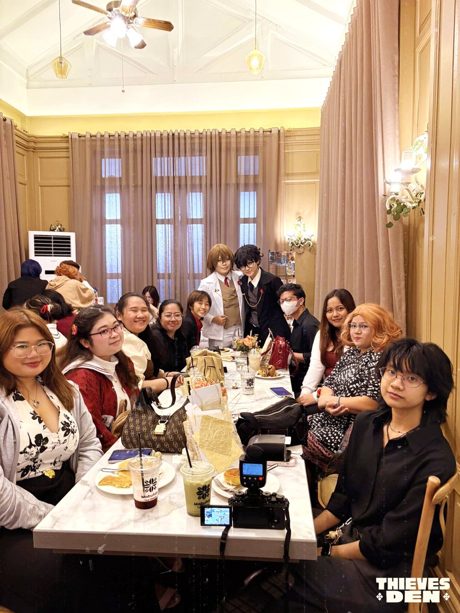 thethievesden's tweet photo. After the vows and rings were exchanged, Joker and Crow went from table to table, introducing themselves as two souls intertwined for the first time to all of their guests and loved ones! 💞

#CheckmateCSE #AkeshuakeCSE2024 https://t.co/NgaCS75Fv3