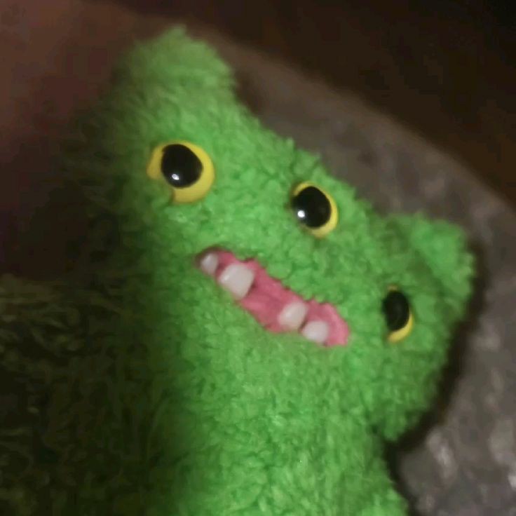 viscerance's tweet photo. New friend. https://t.co/Pcl2O3BDIb
