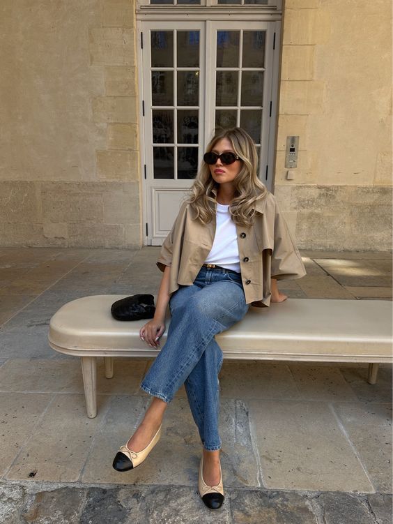FerbenadotCom's tweet photo. What To Wear With A Cropped Jacket For Fall Trend 2024

Read more:
https://t.co/0FpIiuV5mO https://t.co/uGDPnzpui4