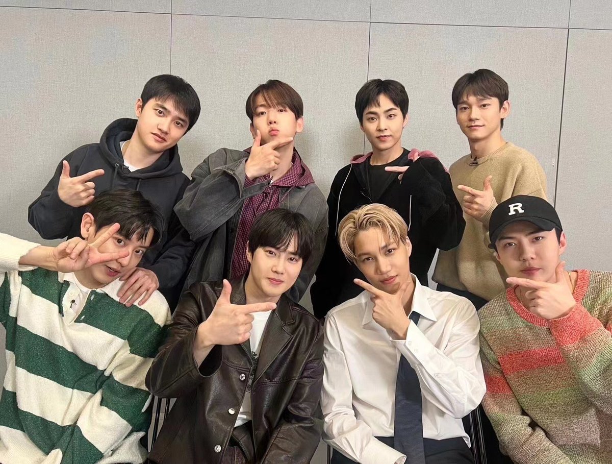 Fair
#엑소_시즌그리팅_공지해
#엑소엘의_청춘을_짓밟지마
#엑소도_스엠소속
#EXO #엑소 <a href="/weareoneEXO/">EXO</a>