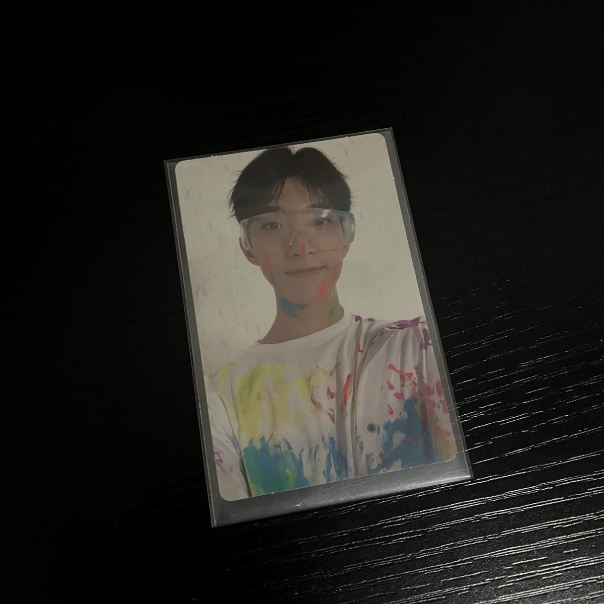 wts lfb ph

dk paint ₱100

svt seventeen dokyeom face the sun fts carver carat version goggles pc poca photocard ph