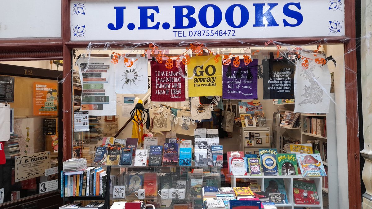 Good News Flash - I will be open tomorrow, Monday 28th Oct, from 10.30am to 1.30pm. It is half term and, well, you know the score #capitalistpig - ps I hope I don't forget xxx