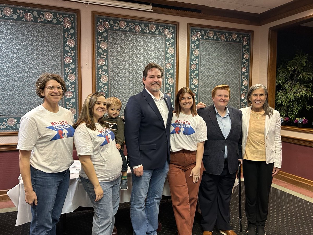 AriForOhio's tweet photo. I was glad to join this group and share my plan for childcare and paid leave in Ohio. 

We need to stop hanging working mothers out to dry and invest in a fully funded childcare system with assistance for those who need it. https://t.co/1lNmikutW1