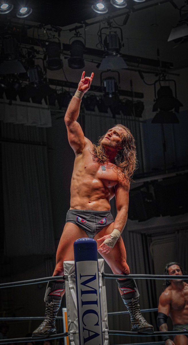 pupupu2828s2's tweet photo. #njsjtl
#njpw
#BULLETCLUB
#WARDOGS
#Clarkconners
10.27 後楽園
知らんけどルーブル美術館にこんな彫刻あった気がするわ🙄🙄 https://t.co/FTpzu6nsNP