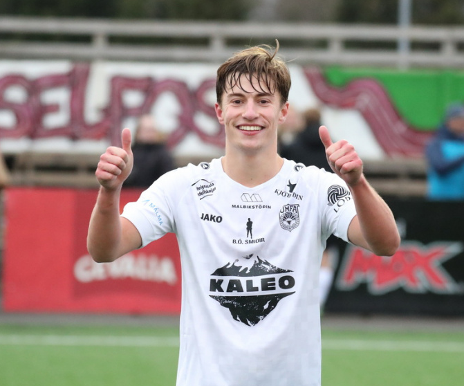 Afturelding will play in the top flight of Icelandic football next season for the first time in their history. 

Elmar Kári Enesson Cogic has been their star player for the last two seasons, scoring 28 league goals and guided them to playoff victory this year.

But who is he?