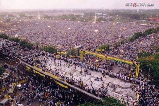 imsvsk's tweet photo. Any day the biggest political meeting in india 

#Yuvagarjana 🦁

Any day the biggest audio launch in India

#Andhrawala 🐯 https://t.co/LQEj5ORITx