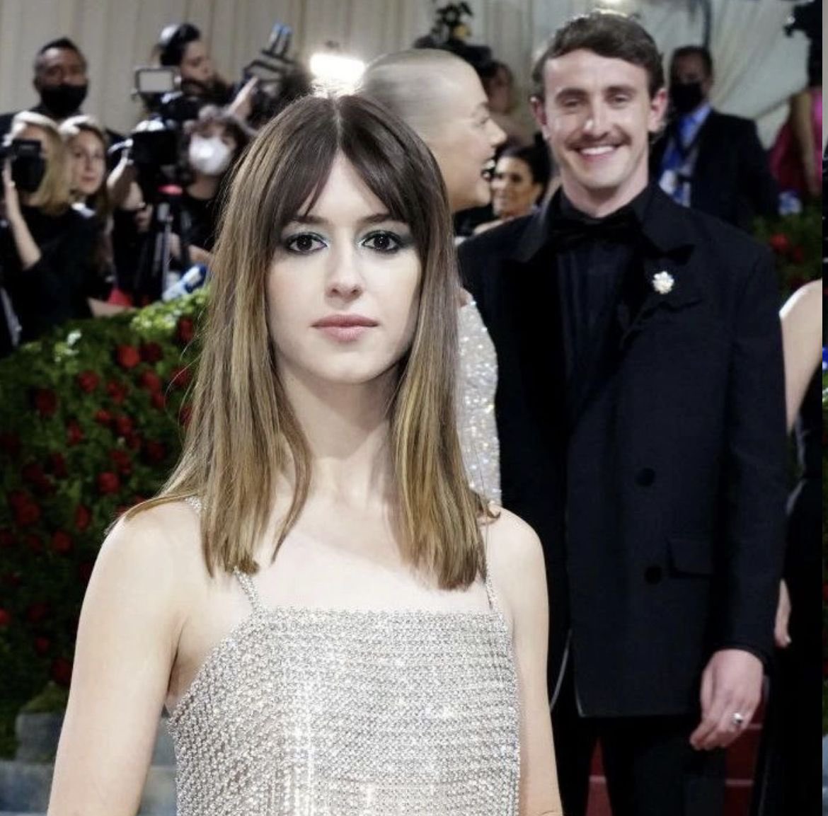 raspberhrriies's tweet photo. i hate halloween what do you mean you’re the paul mescal and daisy edgar jones met gala photo https://t.co/QAHmZBHj2S