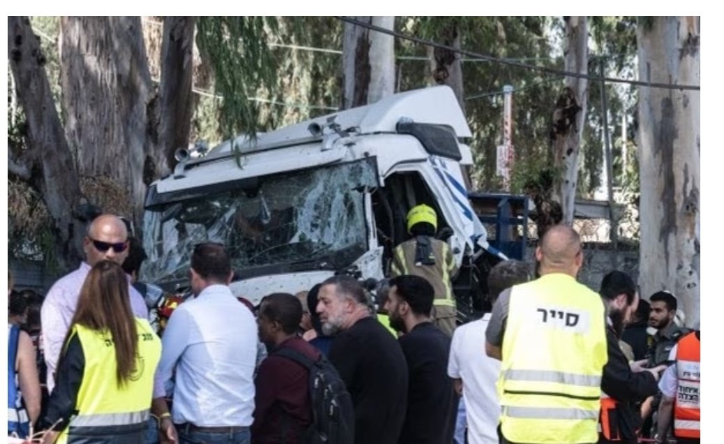 kenandag13's tweet photo. Tel Aviv de güzel bir pazar günü 
OĞLUM ARKADAŞLARA LOKUM DAĞITIN https://t.co/uH8yKIIOHR