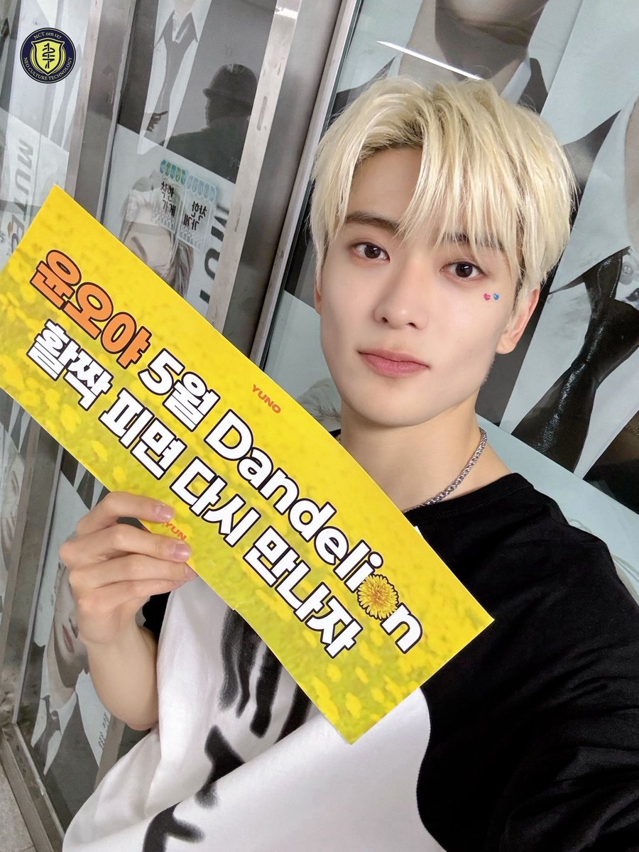 Congratulations to our #YUTA and #JAEHYUN for their successful solo concerts!