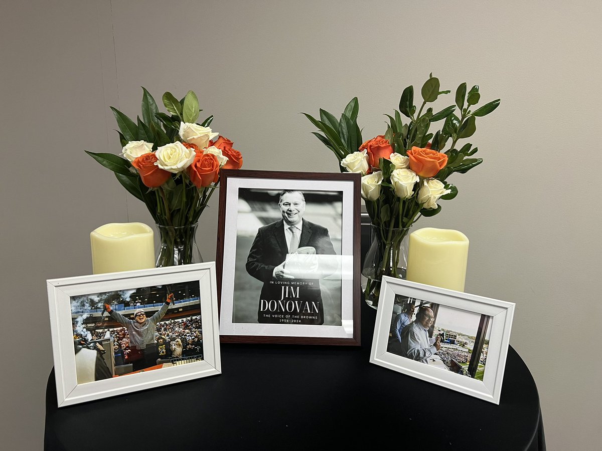 Nice tribute to Jimmy Donovan in the #Browns press box today. RIP Jimmy!