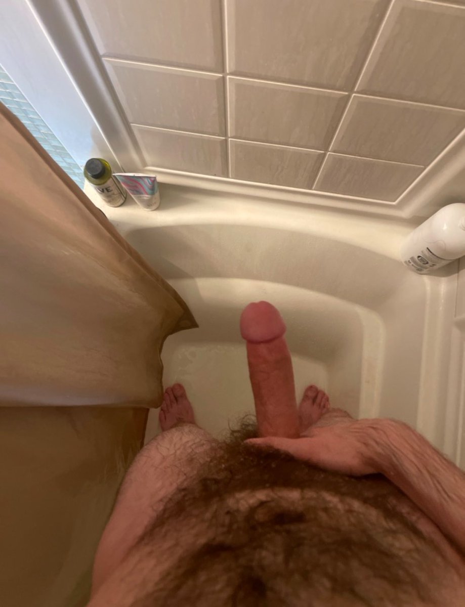 maisychains's tweet image. I mean…just look at it #thick