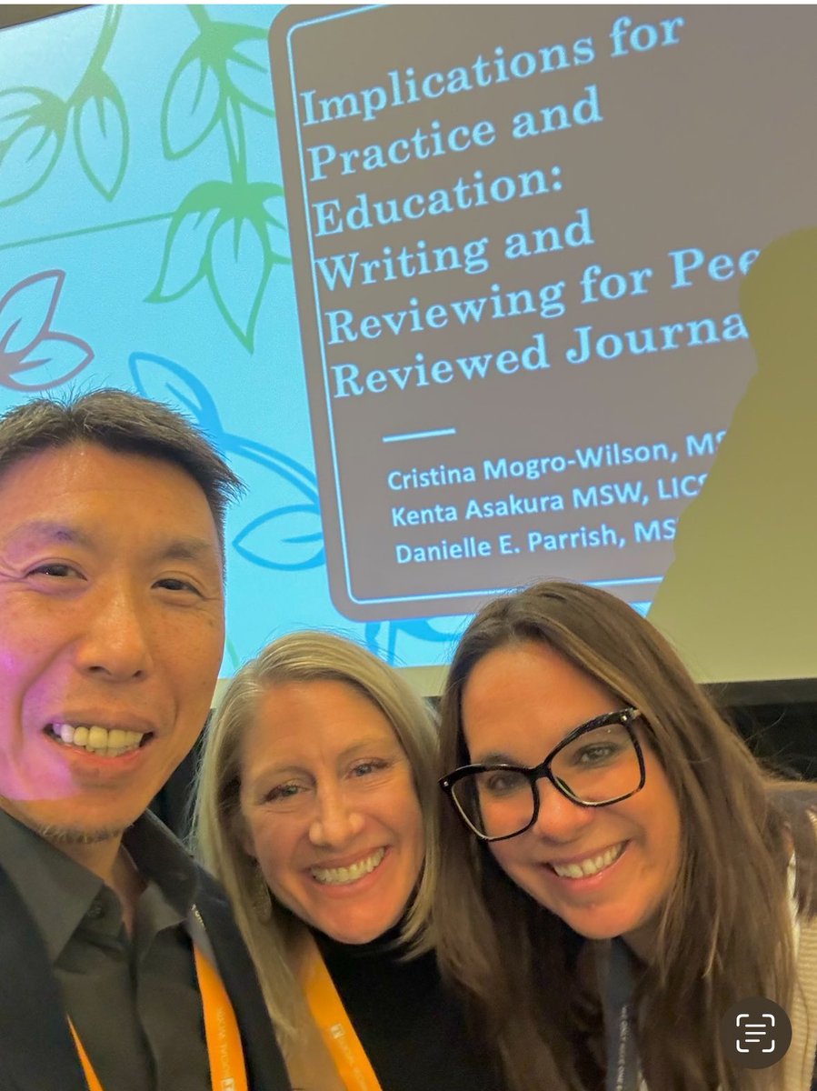 cmogrowilson1's tweet image. An audience member asked the best and worst parts of being an Editor in Chief. I should have said one of the best parts is connecting with other EICs. @FISOnline @CSocialWorkEd @DparrishParrish @nomadicdrkenta #cswe24 #cswe2024