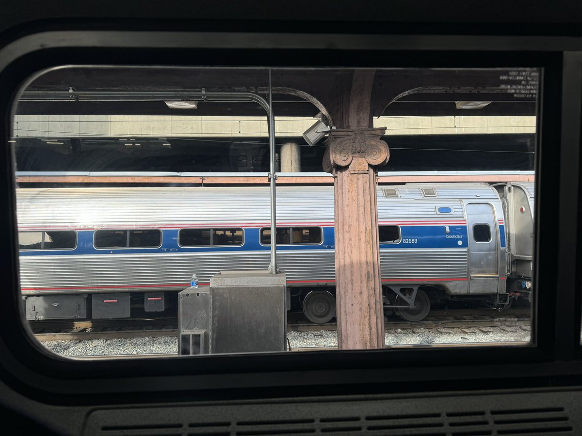 Ros Atkins tweet media