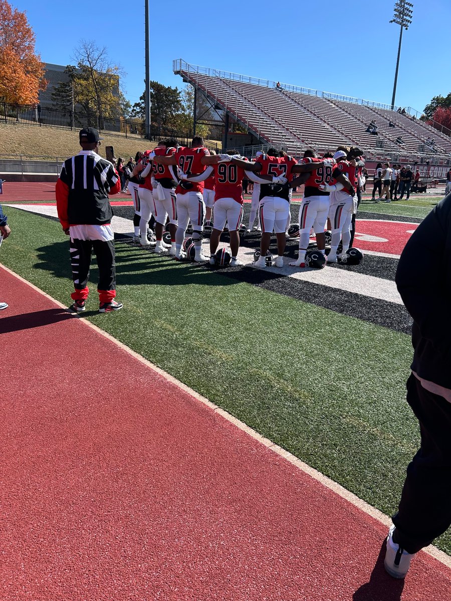 Logan Popovich (@loganpopovich7) on Twitter photo Thanks <a href="/UCMFootballTeam/">Mules Football</a> <a href="/H_HAWK/">Hayden Hawk</a> for the game day visit. Had a great time watching the team get the win
<a href="/bmchsfootball/">Bishop McNamara Football</a> @CoachBobKelly <a href="/BigGreek79/">Tony Pashos</a> <a href="/PrepRedzoneIL/">Prep Redzone Illinois</a> <a href="/DeepDishFB/">DEEP DISH FOOTBALL</a> <a href="/Coach_DChambers/">Dana Chambers Sr</a> Thanks <a href="/UCMFootballTeam/">Mules Football</a> <a href="/H_HAWK/">Hayden Hawk</a> for the game day visit. Had a great time watching the team get the win
<a href="/bmchsfootball/">Bishop McNamara Football</a> @CoachBobKelly <a href="/BigGreek79/">Tony Pashos</a> <a href="/PrepRedzoneIL/">Prep Redzone Illinois</a> <a href="/DeepDishFB/">DEEP DISH FOOTBALL</a> <a href="/Coach_DChambers/">Dana Chambers Sr</a>