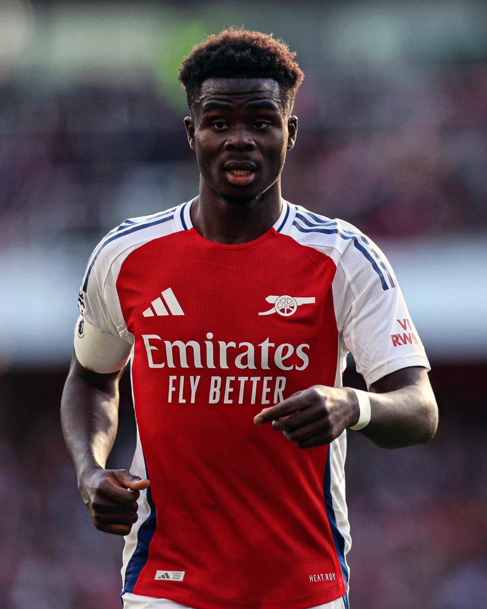 mysteryfootball's tweet image. If Bukayo Saka or Mohamed Salah score today, we will give away a Mystery Football shirt to one lucky follower! 🔴⚪

To enter:
1️⃣ Repost this post
2️⃣ Follow Us

Good Luck! 🤞