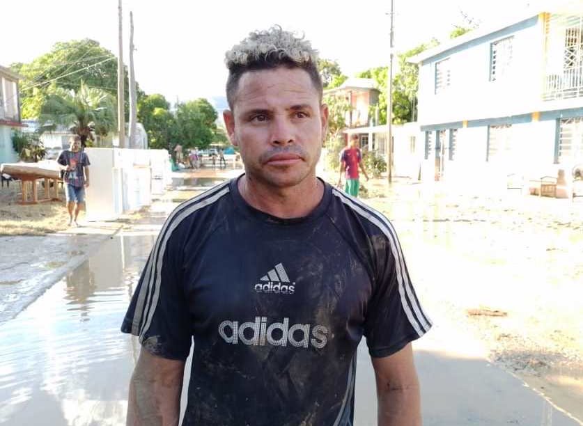 JuventudRebelde's tweet image. #Cuba🇨🇺💪 Un héroe de verdad  

📌Jonathan Frometa Navarro no tiene poses de héroe, pero lo es. Él fue de los salvadores durante las inundaciones que causó el #HuracánOscar en San Antonio del Sur, #Guantánamo 

 Los detalles 👇👇

juventudrebelde.cu/cuba/2024-10-2…
