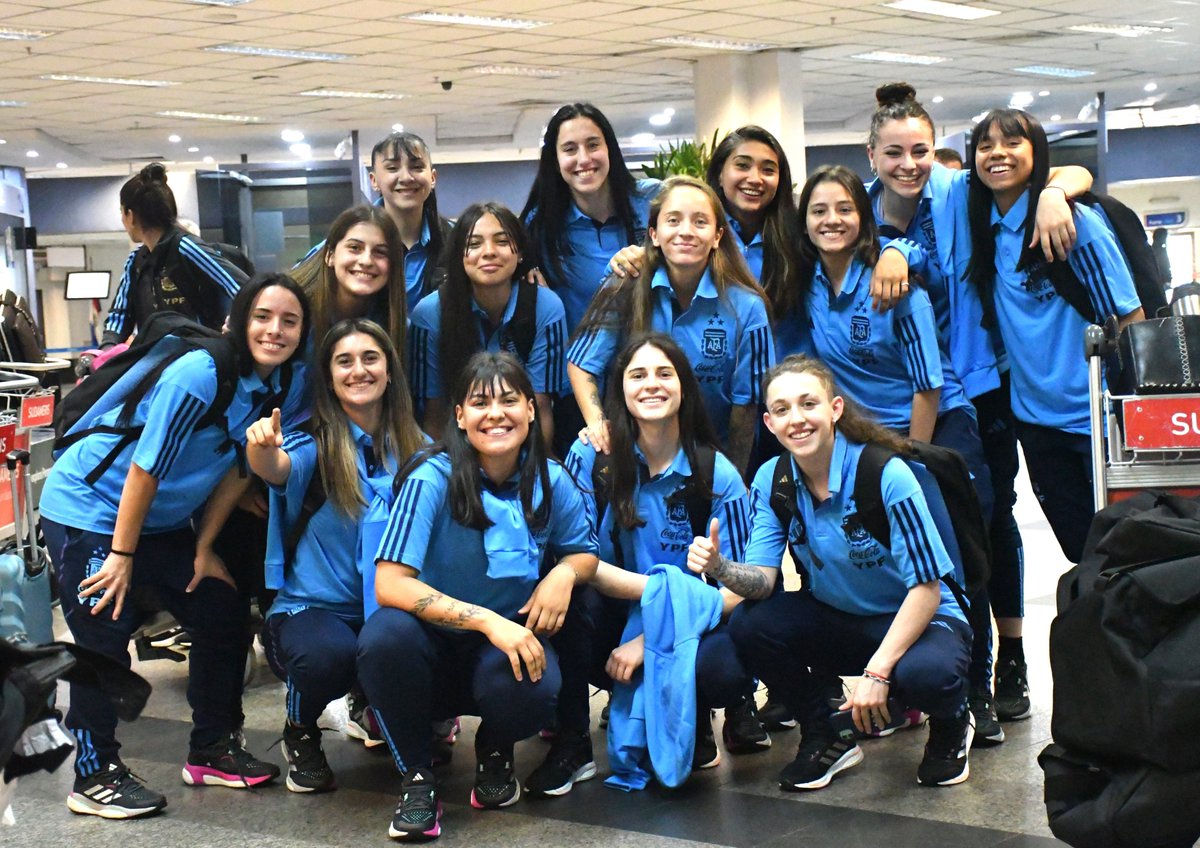 Argentina's tweet photo. #Futsal ¡Es hoy! ¡#TodasJuntas! 🇦🇷🇦🇷🇦🇷

Estas son las catorce jugadoras elegidas por Nicolás Noriega para la disputa  del🏆 #Sub20FutsalFem 

📰 https://t.co/lALTCwx0pE

¡Vamos #Argentina! ¡Vamos #Selección! 💪💪💪 https://t.co/6OfzuFGf2F