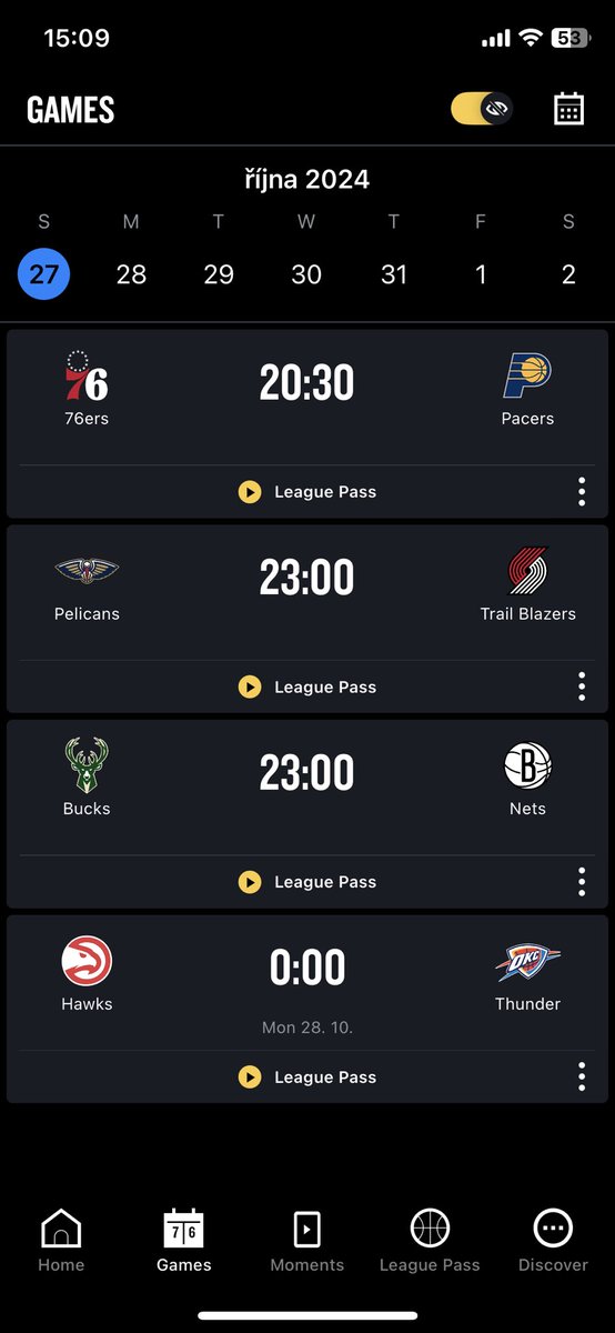 cuketka's tweet photo. je tady nekdo, kdo kouka na nba basketik? :) letos jedu druhou sezonu, prvni s placenou appkou a jsem prijemne v soku, jak to je cely vymakany 🤗 radost to sledovat #kobeeee https://t.co/yqMLcWnSfb
