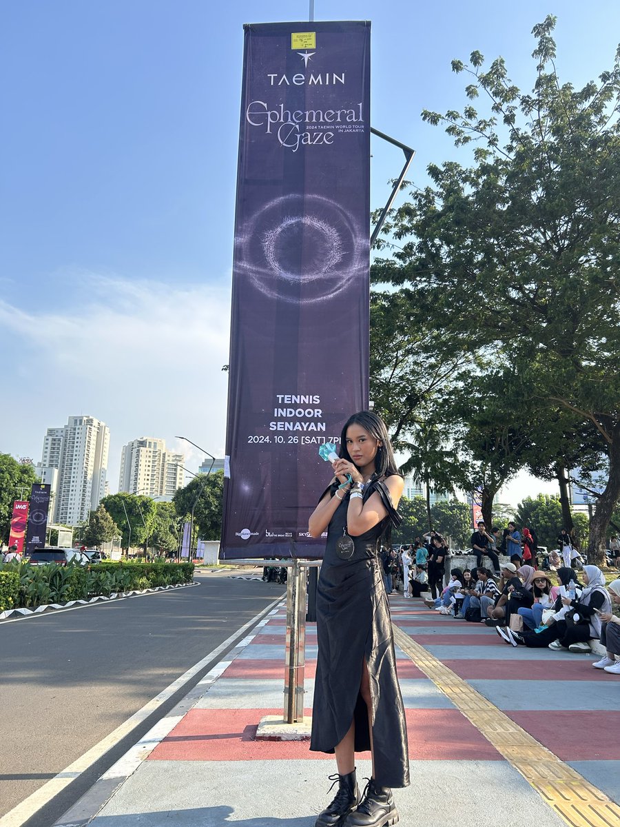 cosmicfezta's tweet photo. Taemin Ephemeral Gaze in Jakarta 🩵 https://t.co/U1zBcVsu49