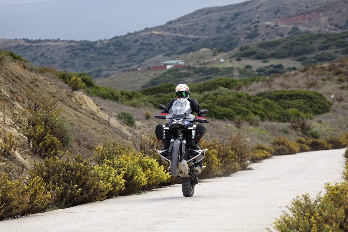 A couple of days in Spain on BMW’s new R 1300 GS Adventure - a mighty thing, both on and off the tarmac.

Make sure you pick up <a href="/MCNnews/">Motor Cycle News</a> next week for the full review 🤘

#BMW #R1300GS #GS