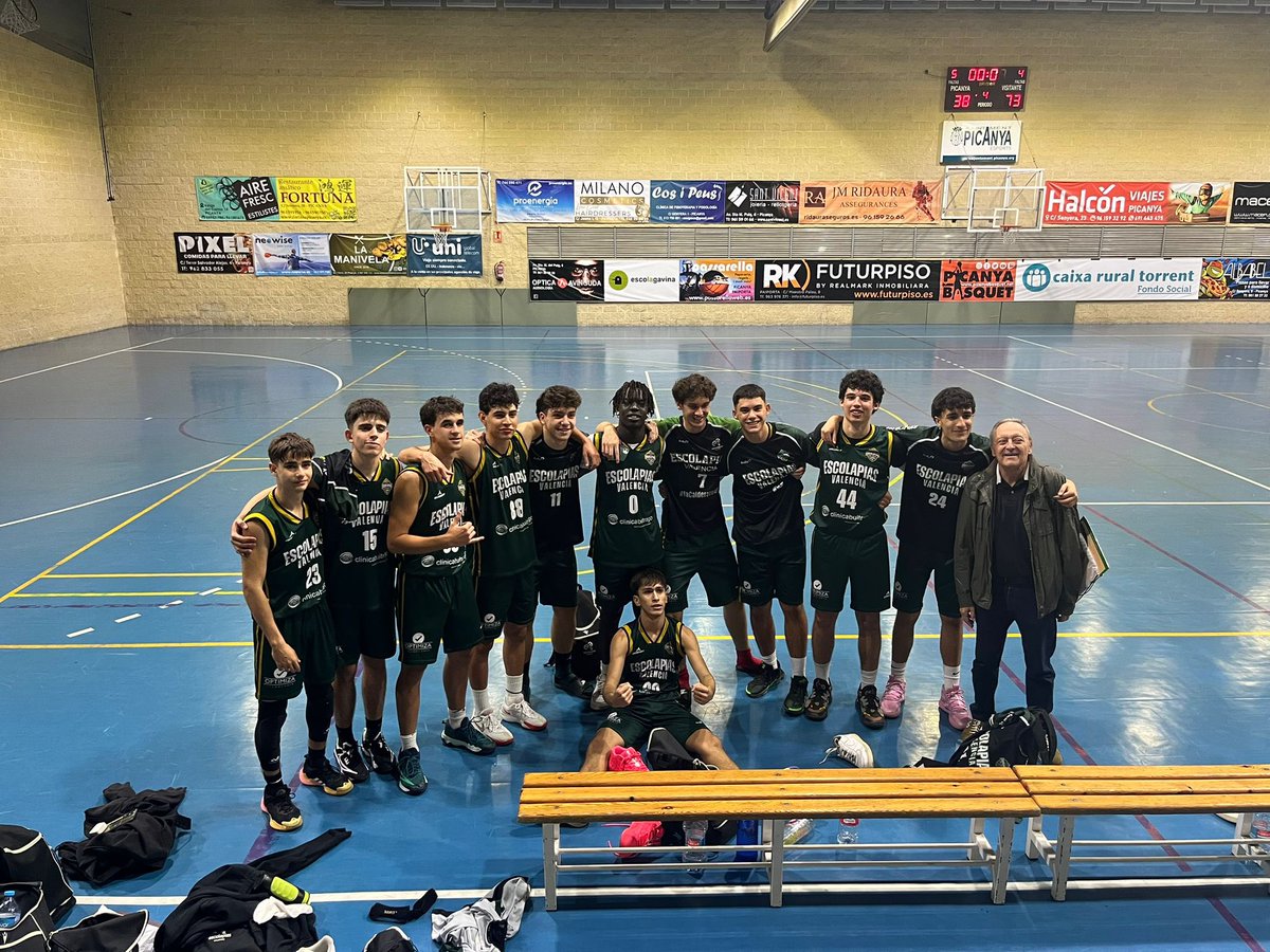 CB Escolapias (@escolapiascb) on Twitter photo Decoraciones Momparler Junior masculino A temporada 24/25
<a href="/escolapiascb/">CB Escolapias</a>
#BaloncestoColegial Decoraciones Momparler Junior masculino A temporada 24/25
<a href="/escolapiascb/">CB Escolapias</a>
#BaloncestoColegial