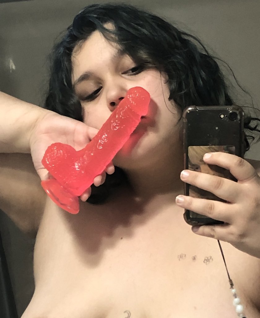 nowwhoshere's tweet photo. Good morning 
#selling_content #spoilme #onlyfans_girl #onlyfansfree #hornÿ #nsfwtwtًً #fatgirl #feedism #feeder https://t.co/EDsVeN8d2g