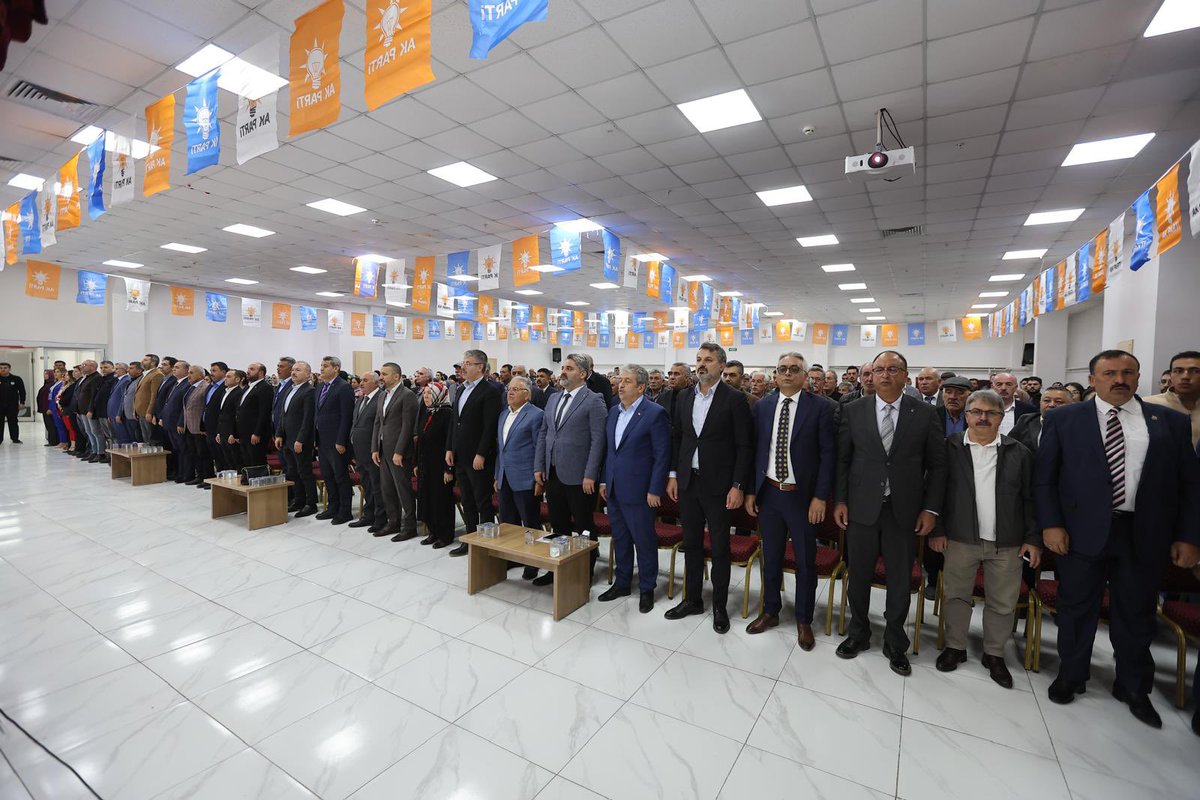 fatihuzum38's tweet image. “Umudun, geleceğin, icraatin adı AK PARTİ” 
diyerek çıktığımız kongre yolculuğumuzda bugün #Pınarbaşı 8. Olağan İlçe Kongremizi gerçekleştirdik. 

Kongremizin ilçemize, şehrimize ve ülkemize hayırlar getirmesini temenni ediyoruz. 
Kongrede güven tazeleyen Ahmet Çalışkan…