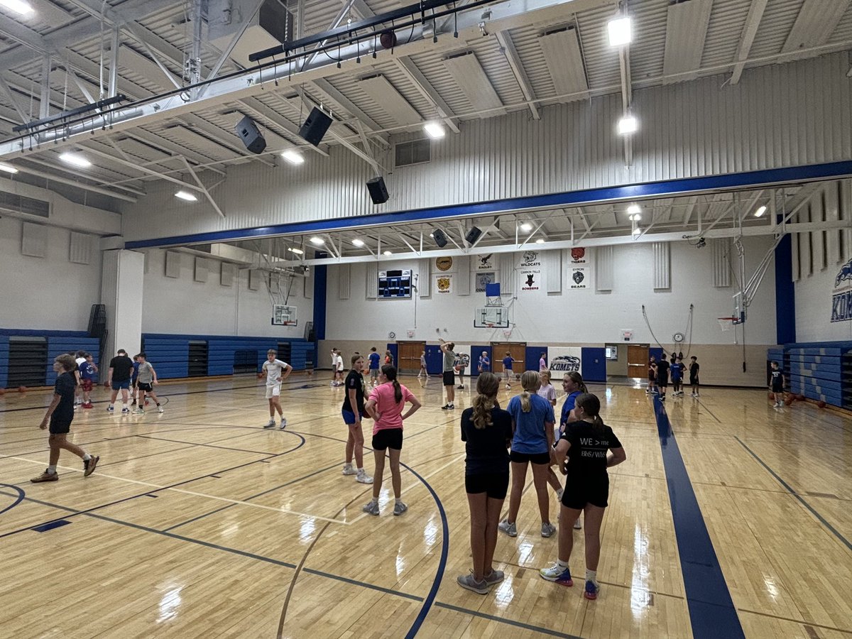 KM Youth Basketball tweet media