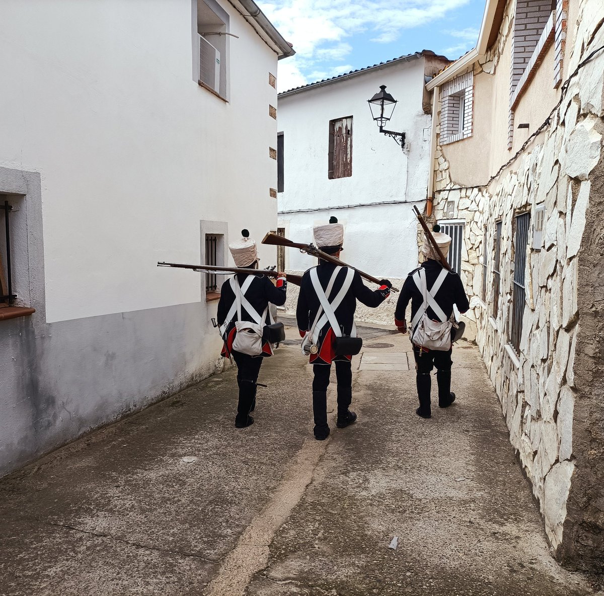 ASOCIACIÓN HISTÓRICO CULTURAL RECREADORES BALUARTE tweet media