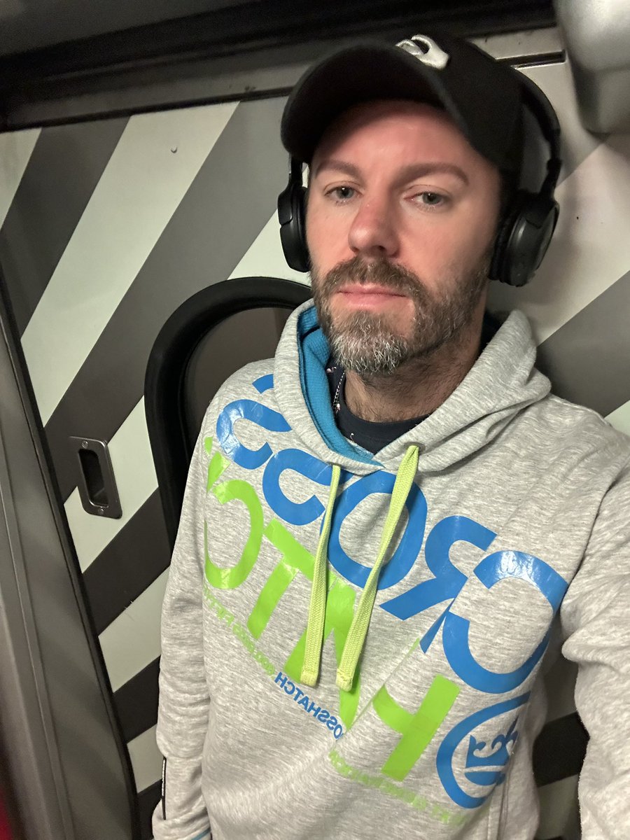 Can you tell I’m pissed off with the shittiness of the railway management these days? 🤬