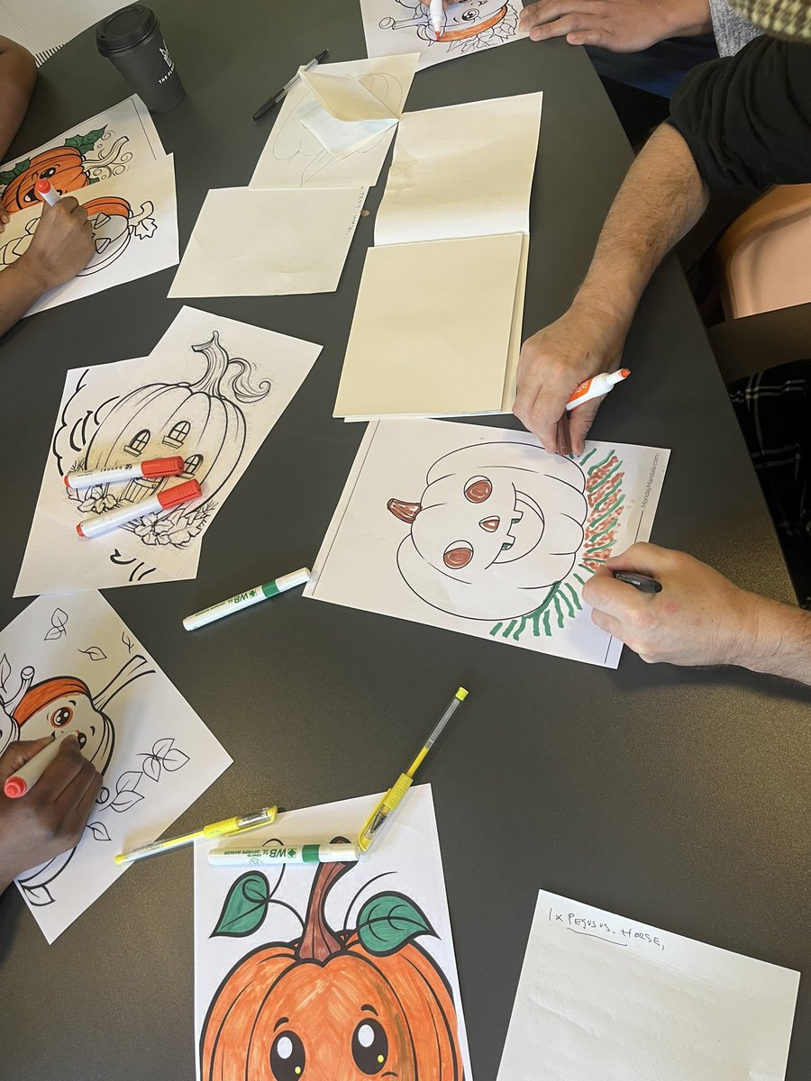 AnnaS033's tweet photo. What a Spooktacular day 🎃👻 starting off with our delicious breakfast group by Kelly, colouring group, Cricket 🏏 by Adam and fun Halloween quiz by Kelly! Happy weekend! @pavilion_ward https://t.co/F3qfpRqQH3