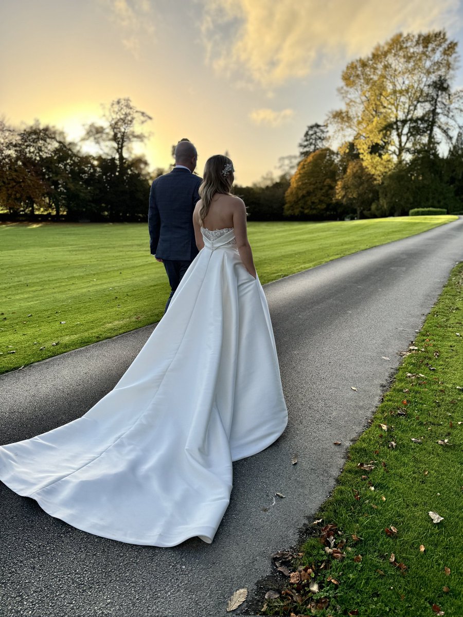 jessica_quayle's tweet photo. A personal one... 🤍

Last week we got married ✨
Now enjoying our honeymoon in Mexico 🇲🇽🌴

See you all in another week and a half!

@rickmarshall92

#MrandMrsMarshall https://t.co/7MWXLTulDb