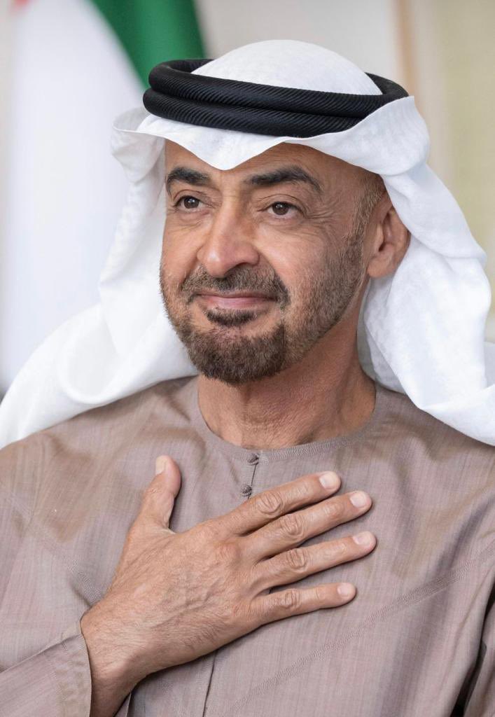 لا تعبت ولا ندمت  تعبك ندري به
لعيون شعبك ودارك ما تنام الليل

#رئيس_الدوله
#صاحب_السمو
#الشيخ_محمد_بن_زايد 
حفظه الله وطول بعمره بالصحة والعافية والقوه

 🇦🇪 🇦🇪 🇦🇪 🇦🇪
#الامارات
#الإمارات_العربية_المتحدة