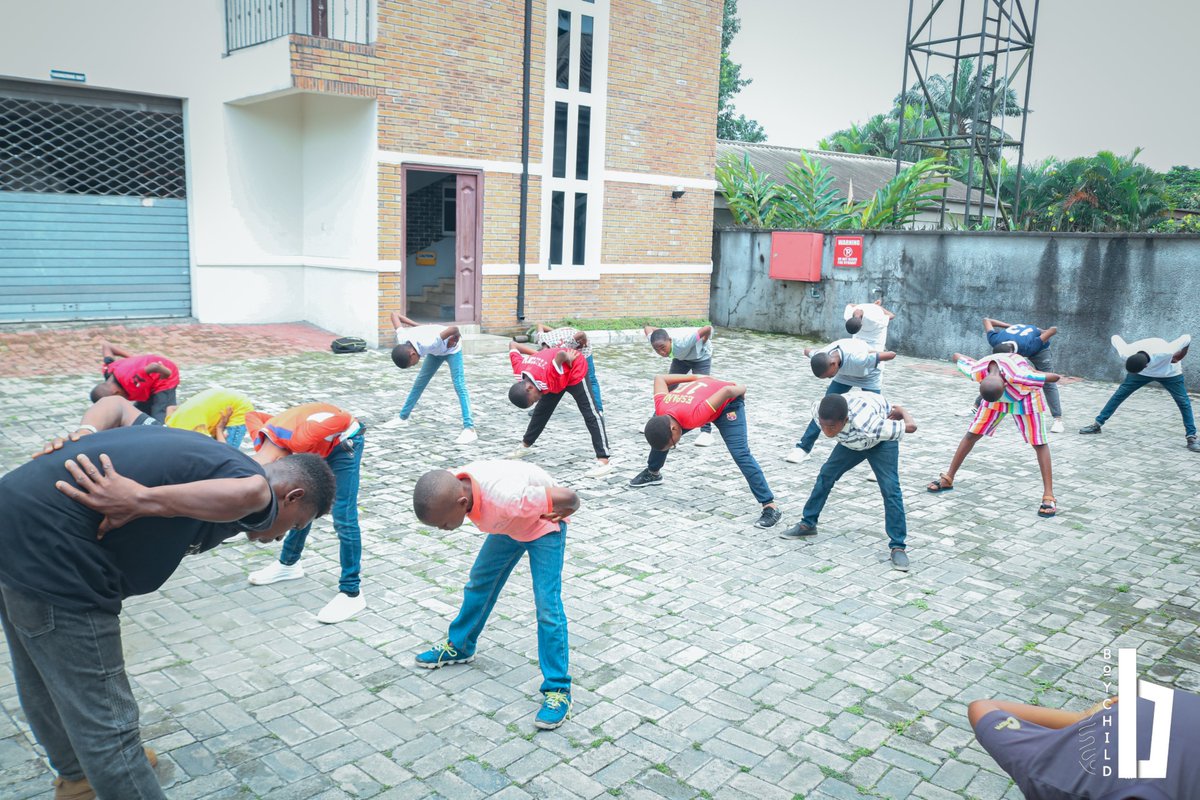 Equipped_Boy's tweet photo. Arobics📷📷📷📷📷📷
exercise is equal to good health, and guess what our mentor joined us 📷📷📷📷📷📷📷📷📷📷📷 https://t.co/x8rKcs8FXz