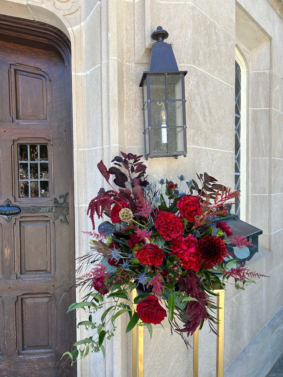 harwelden's tweet photo. Fall floral decor. https://t.co/ELZ5ft0DV2