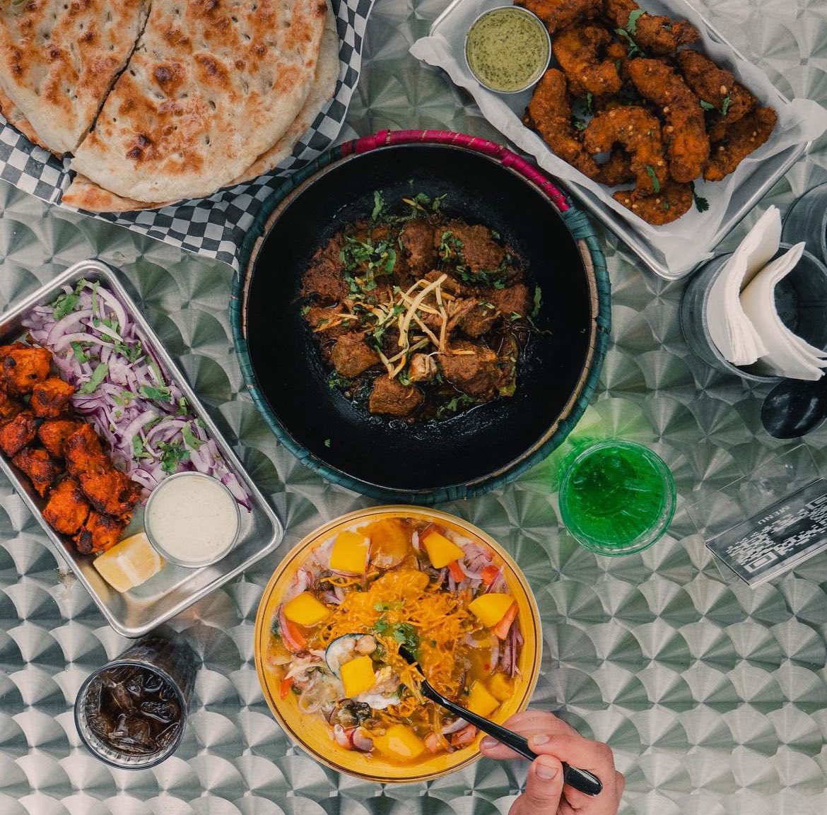 KeepitHalalKWC's tweet photo. All aboard for flavors that take you on a journey 🚂🍛 Railway Station serves up dishes that hit the spot. #RailwayStationEats #TasteTheJourney https://t.co/qpJ2QRwlzd