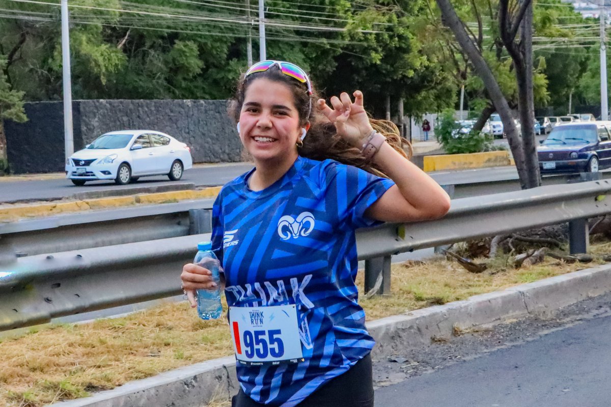 BorregosQRO's tweet photo. ¡Campus en movimiento! 🏃🏃‍♂️

💪👏 Agradecemos a nuestras y nuestros participantes por estar presentes en la carrera Borregos #ThinkFeelRun Powered by Skechers! el día de hoy, 27 de octubre. 💙

#Inclusión #ThinkFeelRun #SkechersMX #ForeverRunner
@TECcampusQRO @borregosTEC https://t.co/SgfKb9x3XZ