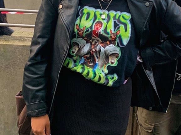 missundrstd_'s tweet photo. wish me luck! gonna try to hand this tshirt to Ian 🤍🥹 https://t.co/nHiTUnLD6c