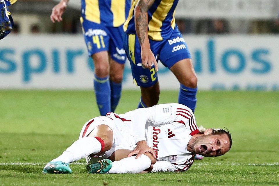 NortebetScout's tweet photo. İlk maç,  Çapraz Bağlar 😞 

Geçmiş Olsun @yaziciyusuf97 https://t.co/RZuzdyZRh1