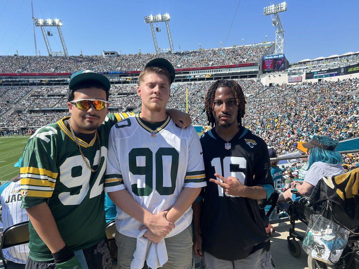 Happy early 20th Birthday my Nik we love you ! @JagGame🏈