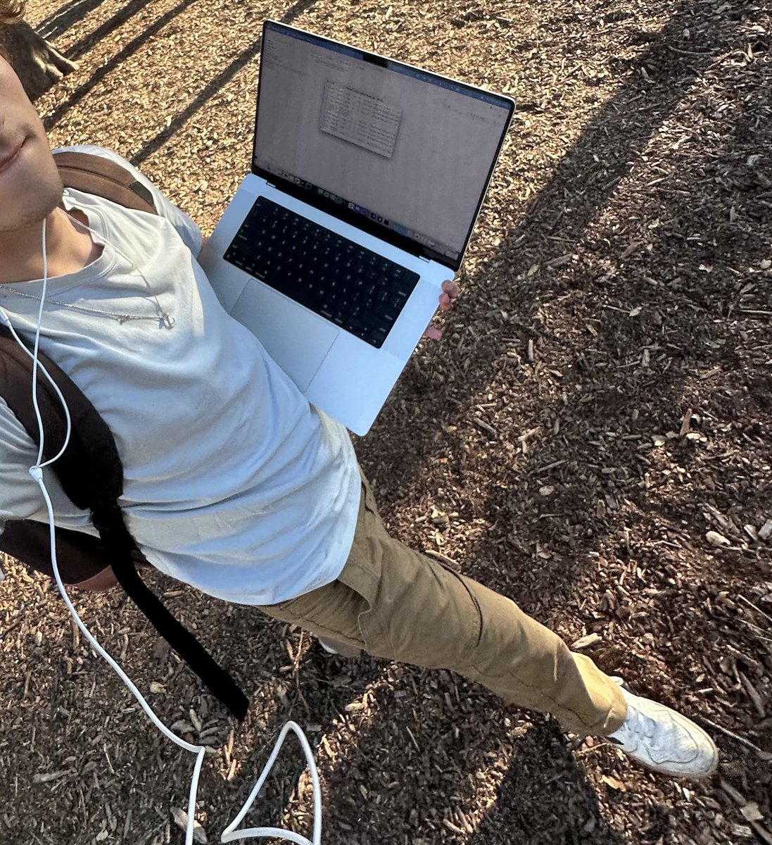 Alberto Hojel tweet media